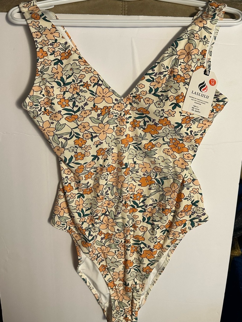 lululemon athletica Floral V-Neck Bodysuit in Cream and Orange - Picture 3 of 5